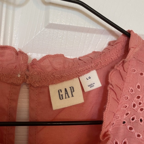 Bell-sleeved blouse with eyelet details - Picture 3 of 6